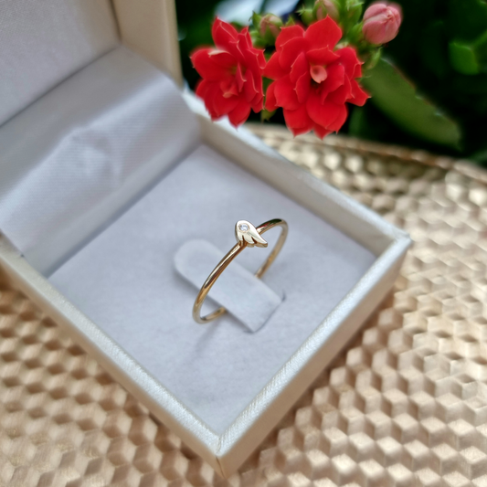 טבעת כנף זהב 14 קראט משובצת יהלום טבעי