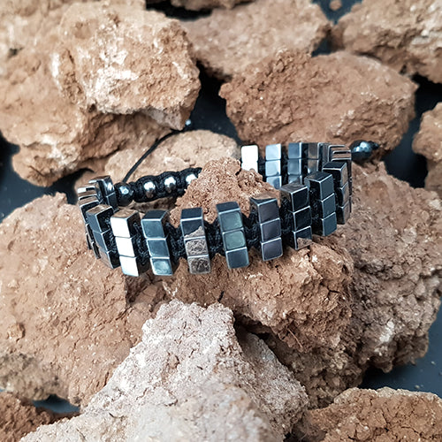 צמיד לגבר דגם "מטריקס" רחב - המטייט כסף