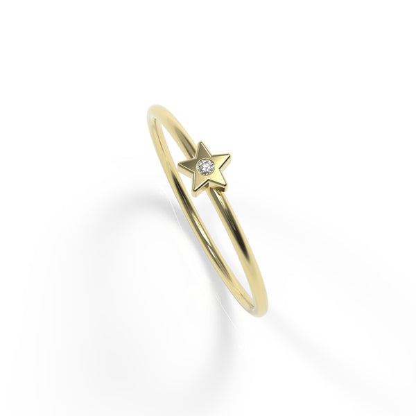 טבעת כוכב מזהב 14 קראט משובצת יהלום טבעי